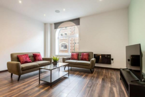 Fabulous 2 Bed Apartment with Parking in Hull